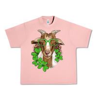 Salmon st patricks goat with glasses Urban Heavy Tee - Artiststas