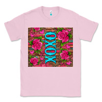 Bubblegum Pink xoxo valentine's day pink roses and hearts Classic Tee - Jasminsmagicworld