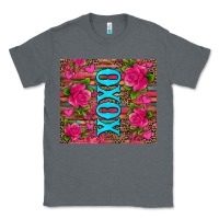 Charcoal Heather xoxo valentine's day pink roses and hearts Classic Tee - Jasminsmagicworld