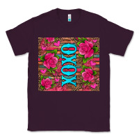Plum xoxo valentine's day pink roses and hearts Classic Tee - Jasminsmagicworld