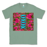 Sage xoxo valentine's day pink roses and hearts Classic Tee - Jasminsmagicworld