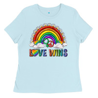 Baby Blue love wins with daisy and heart Ladies Tee - texasbilliewilder