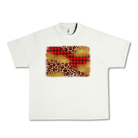 Pistachio christmas leopard glitter background Urban Heavy Tee - AdoDesignShop