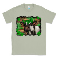 Matcha st Patricks cow with leopard background holstein cow Classic Tee - Jasminsmagicworld
