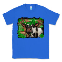 True Royal st Patricks cow with leopard background holstein cow Classic Tee - Jasminsmagicworld