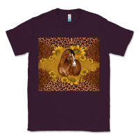 Plum horse Classic Tee - BarkalooDesign