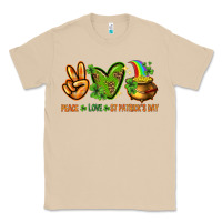 Mushroom peace love st patricks day Classic Tee - NancyCooperArtShop