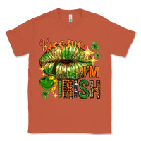 Copper kiss me im irish with lip Classic Tee - NancyCooperArtShop