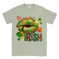 Matcha kiss me im irish with lip Classic Tee - NancyCooperArtShop