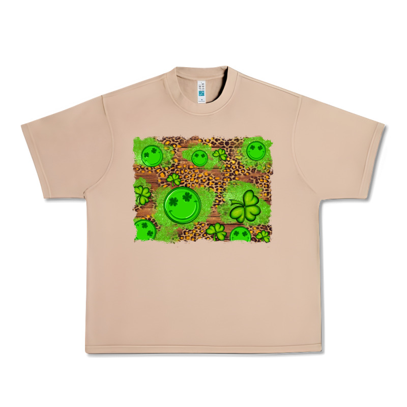 Shamrock Glitter Leopard And Wood Background Urban Heavy Tee by Artiststas | Teevron