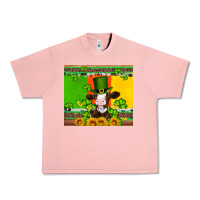 Salmon saint patricks cow and hat with sunflower and shamrock Urban Heavy Tee - Artiststas