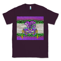 Plum mardi gras  mask Classic Tee - BarkalooDesign