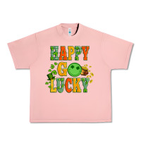 Salmon happy go lucky  with coin and shamrock Urban Heavy Tee - Artiststas