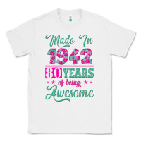 White made in 1942, 80 years of being awesome kopya Classic Tee - Jasminsmagicworld