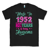 Black made in 1952, 70 years of being awesome kopya Classic Tee - Jasminsmagicworld