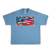 Pebble Blue usa flag and leopard with wood license plate Urban Heavy Tee - Artiststas