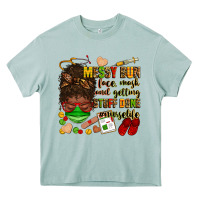 Arona messy bun face mask & getting stuff done  #nurselife Heavy Core Tee - Zillion Design Studio