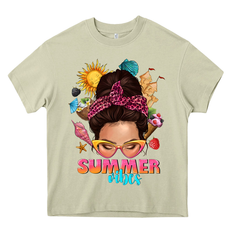 Summer Vibes Messy Bun Tbw Heavy Core Tee by texasbilliewilder | Teevron