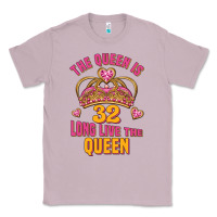 Lilac the queen is 32 long live the queen kopya Classic Tee - Jasminsmagicworld