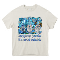 Cream snuggle up gnomies it's coll outside Heavy Core Tee - BarkalooDesign