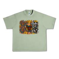 Oil Green saddle sunflower horseshoe cowhide leopard background Urban Heavy Tee - Artiststas