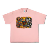 Salmon saddle sunflower horseshoe cowhide leopard background Urban Heavy Tee - Artiststas