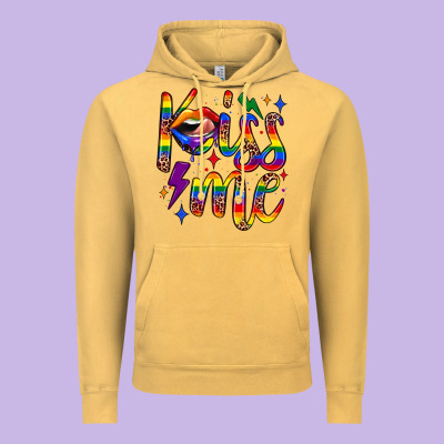Kiss Me Vintage Hoodie Designed By Jahusdesignshop
