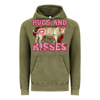 Vintage Olive hugs and kisses charolais bull Vintage Hoodie - RanaPortraitStore