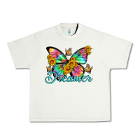 Pistachio dreamer with Butterfly and sunflowers Urban Heavy Tee - Artiststas