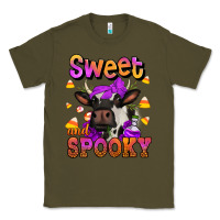Army Green sweet and spooky halloween cow Classic Tee - Jasminsmagicworld