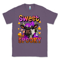Lavender sweet and spooky halloween cow Classic Tee - Jasminsmagicworld