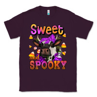 Plum sweet and spooky halloween cow Classic Tee - Jasminsmagicworld