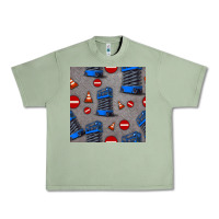 Oil Green scissor lift seamless pattern Urban Heavy Tee - BundleAndBundleShop
