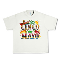 Pistachio cinco de mayo with pepper and sombrero Urban Heavy Tee - Artiststas