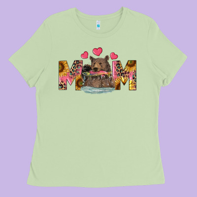 Ladies Tee Mom Bear With Sunflowers