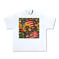 White usa flag with army boot seamless pattern Urban Heavy Tee - BundleAndBundleShop