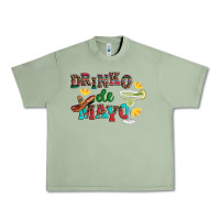 Oil Green drinko de mayo with margarita and  sombrero Urban Heavy Tee - Artiststas