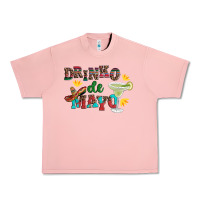 Salmon drinko de mayo with margarita and  sombrero Urban Heavy Tee - Artiststas