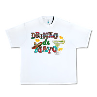 White drinko de mayo with margarita and  sombrero Urban Heavy Tee - Artiststas