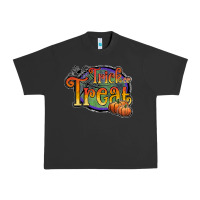 Pigment Black trick or treat black Urban Heavy Tee - JahusDesignShop