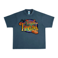 Midnight Navy trick or treat white Urban Heavy Tee - JahusDesignShop
