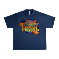 Navy trick or treat white Urban Heavy Tee - JahusDesignShop