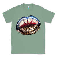 Sage American lips leopard Classic Tee - NancyCooperArtShop