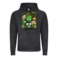 Vintage Black i teach the cutest clovers in the patch Vintage Hoodie - Artiststas