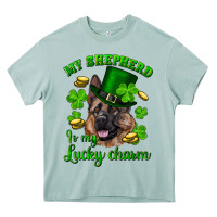 Arona st.patrick's day my shepherd is my lucky charm Heavy Core Tee - RanaPortraitStore