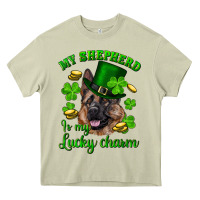 Mossy st.patrick's day my shepherd is my lucky charm Heavy Core Tee - RanaPortraitStore