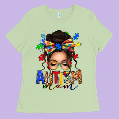 Ladies Tee autism mom afro messy bun (1)