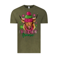 Vintage Olive i'm freakin freezin pink christmas long haired cow Vintage Tee - Jasminsmagicworld