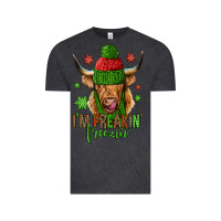Vintage Black i'm freakin freezin christmas long haired cow Vintage Tee - Jasminsmagicworld