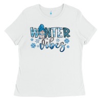 White winter vibes gnome Ladies Tee - JahusDesignShop